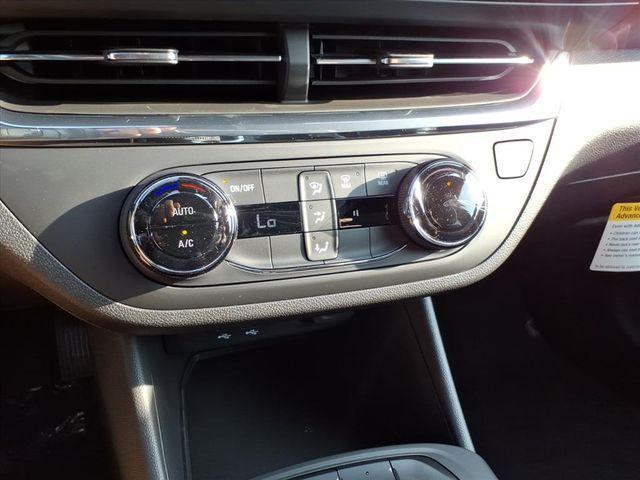 Photo of 2026 Ebony Twilight Metallic Buick Envista