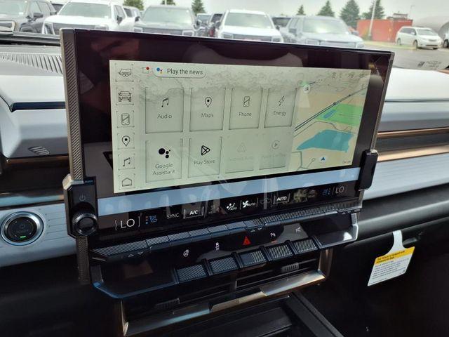 Photo of 2025 White GMC HUMMER EV SUV