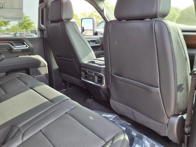 Photo of 2025 Metallic GMC Sierra 2500