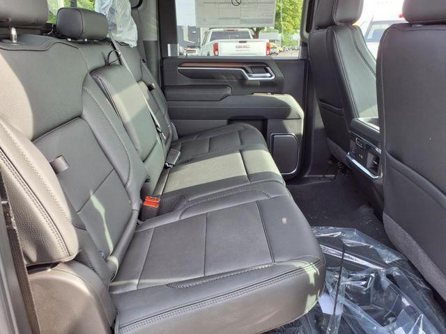 Photo of 2025 Metallic GMC Sierra 2500