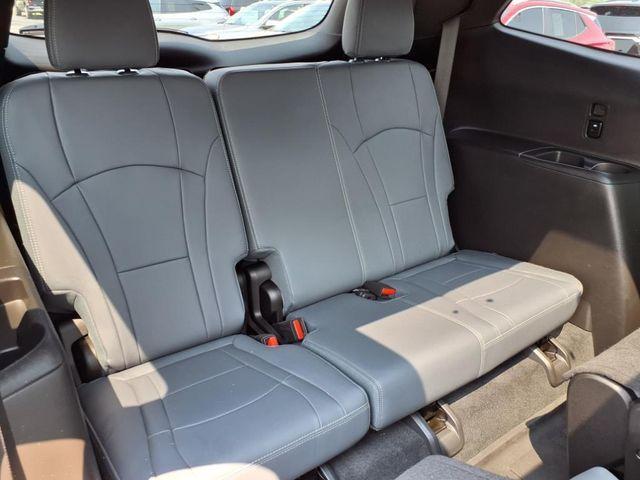 Photo of 2023 White Frost Tri-Coat Buick Enclave