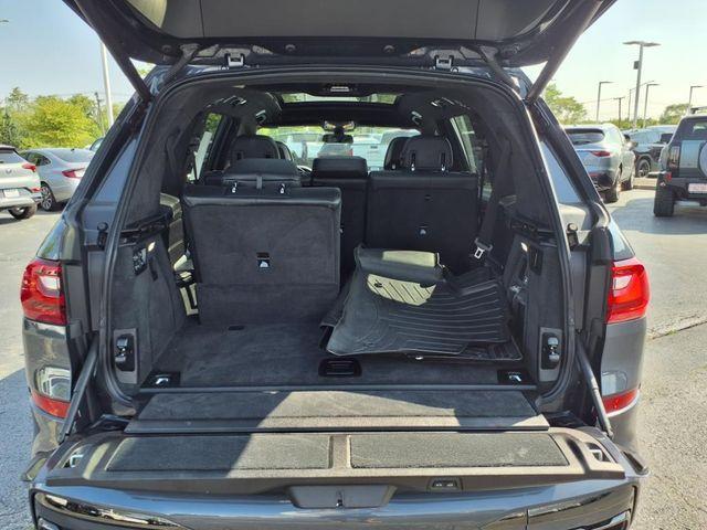 Photo of 2021 Arctic Gray Metallic BMW X7