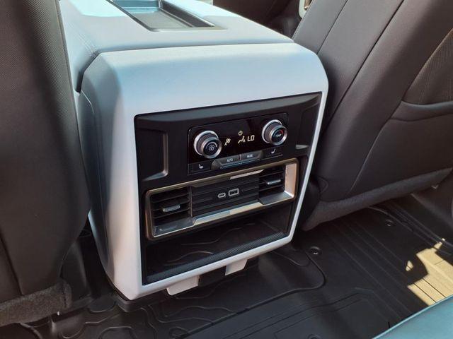 Photo of 2025 Black GMC HUMMER EV Pickup
