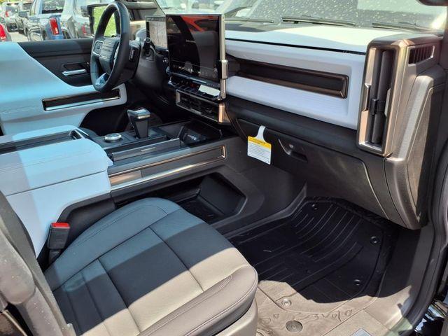Photo of 2025 Black GMC HUMMER EV Pickup