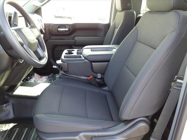 Photo of 2025 Summit White GMC Sierra 2500