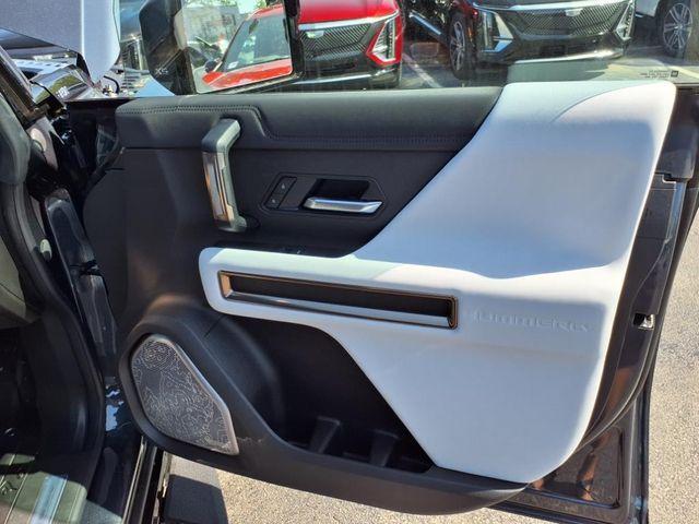 Photo of 2025 Graphite Blue Metallic GMC HUMMER EV SUV