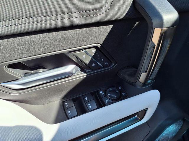 Photo of 2025 Graphite Blue Metallic GMC HUMMER EV SUV
