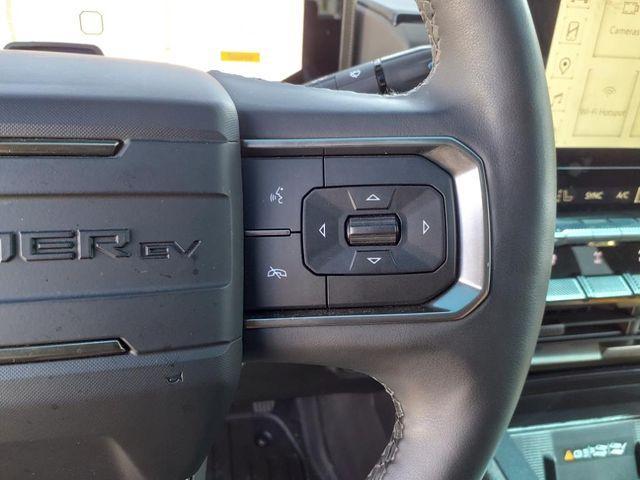 Photo of 2024 Green Matte GMC HUMMER EV SUV