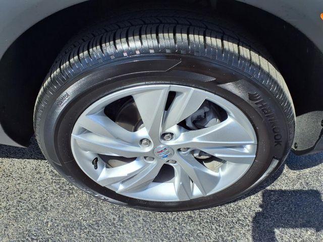 Photo of 2025 Summit White Buick Encore GX