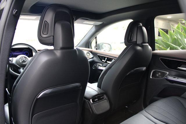 Photo of 2025 Obsidian Black Metallic Mercedes-Benz EQE 350+