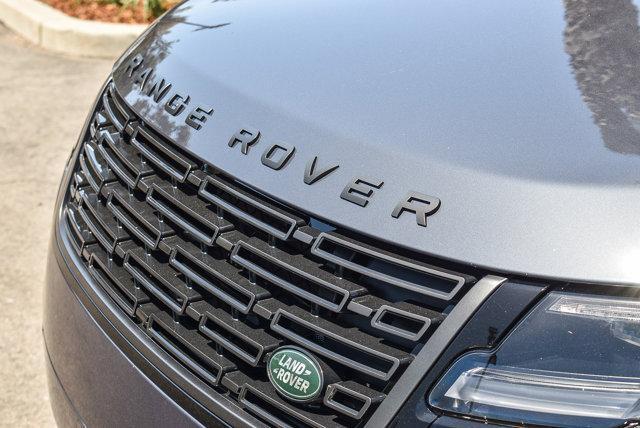 Photo of 2026 Varesine Blue Land Rover Range Rover Velar