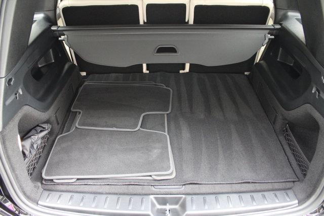 Photo of 2025 Midnight Black Mercedes-Benz GLB 250