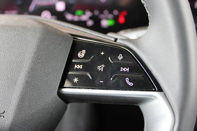Photo of 2025 Glacier White Metallic Audi Q5