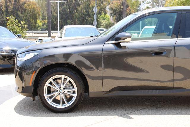 Photo of 2025 Dark Graphite Metallic BMW X3