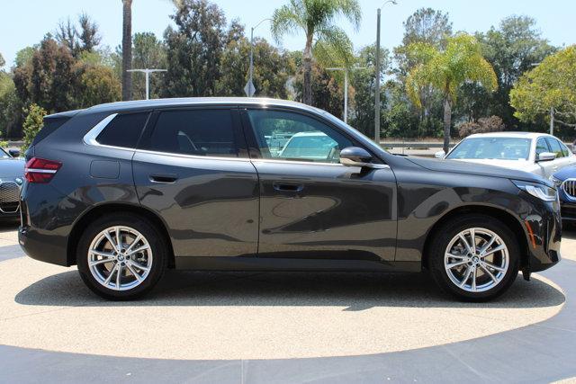 Photo of 2025 Dark Graphite Metallic BMW X3