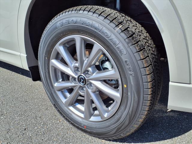 Photo of 2025 Platinum Mazda CX-5