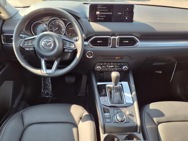 Photo of 2025 Platinum Mazda CX-5