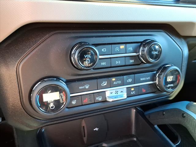 Photo of 2023 Eruption Green Metallic Ford Bronco