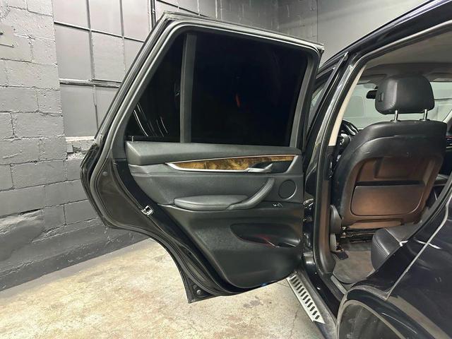 Photo of 2015 Black BMW X5