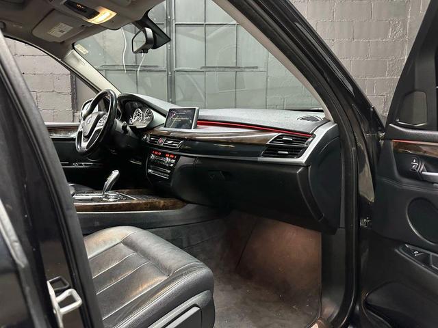 Photo of 2015 Black BMW X5