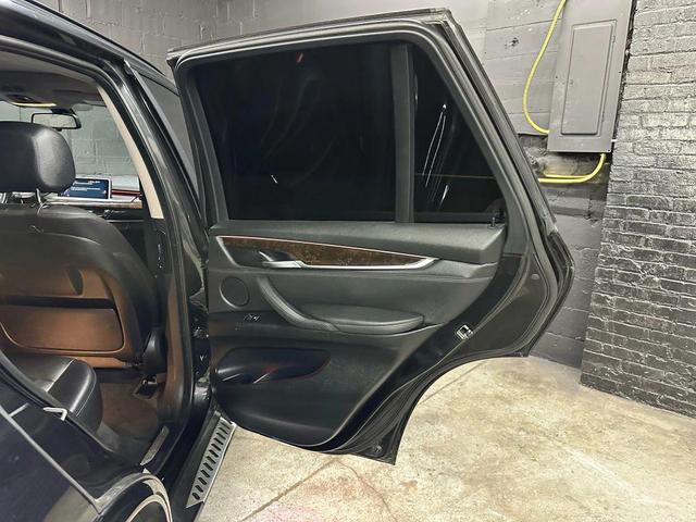 Photo of 2015 Black BMW X5