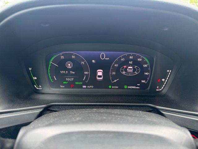 Photo of 2023 Lunar Silver Metallic Honda Accord Hybrid