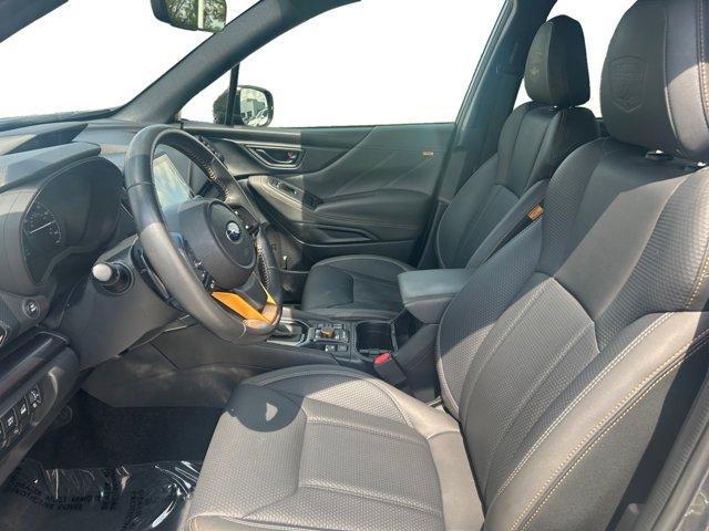 Photo of 2023 Magnetite Gray Metallic Subaru Forester