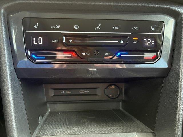 Photo of 2022 Pure White Volkswagen Tiguan