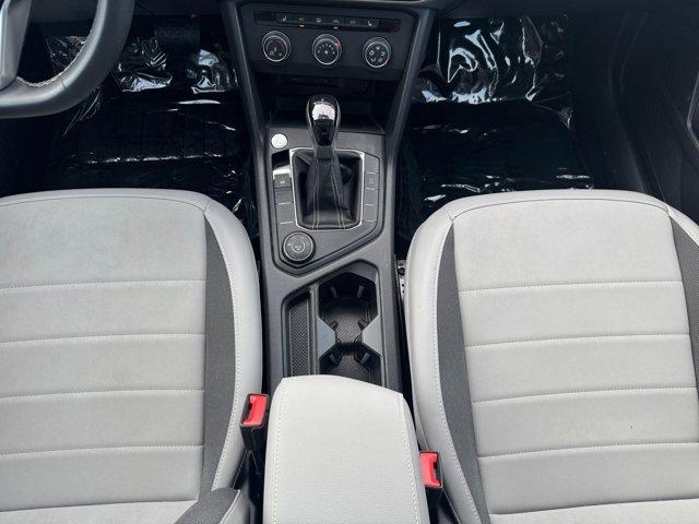 Photo of 2022 Pure White Volkswagen Taos
