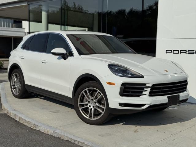 Photo of 2021 White Porsche Cayenne
