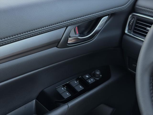 Photo of 2025 Deep Crystal Blue Mica Mazda CX-5