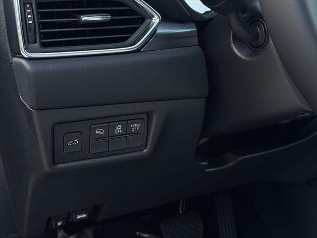 Photo of 2025 Deep Crystal Blue Mica Mazda CX-5