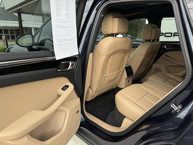 Photo of 2019 Dark Blue Porsche Macan