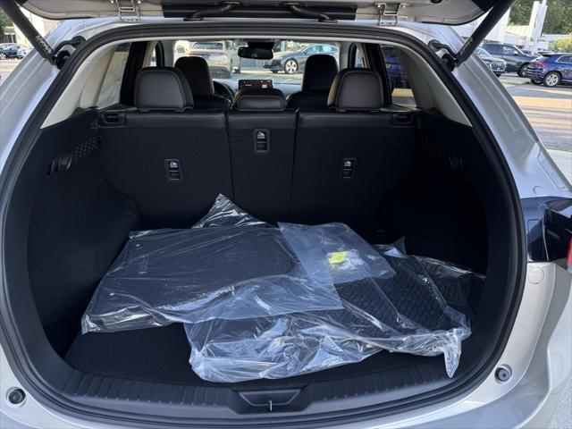 Photo of 2025 Platinum Quartz Metallic Mazda CX-5