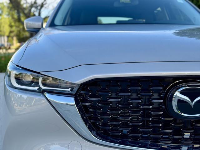 Photo of 2025 Platinum Quartz Metallic Mazda CX-5