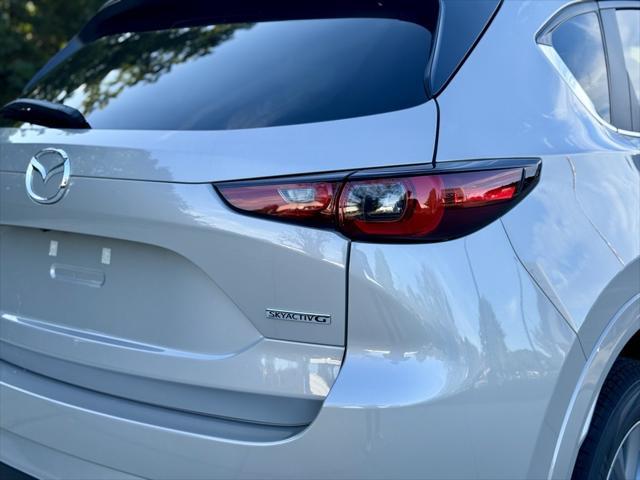Photo of 2025 Platinum Quartz Metallic Mazda CX-5