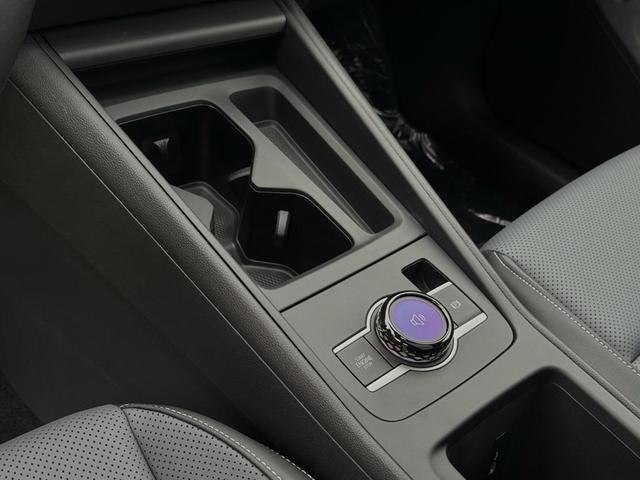 Photo of 2025 Monterey Blue Volkswagen Tiguan