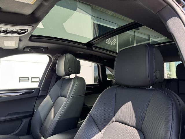 Photo of 2023 Black Porsche Macan