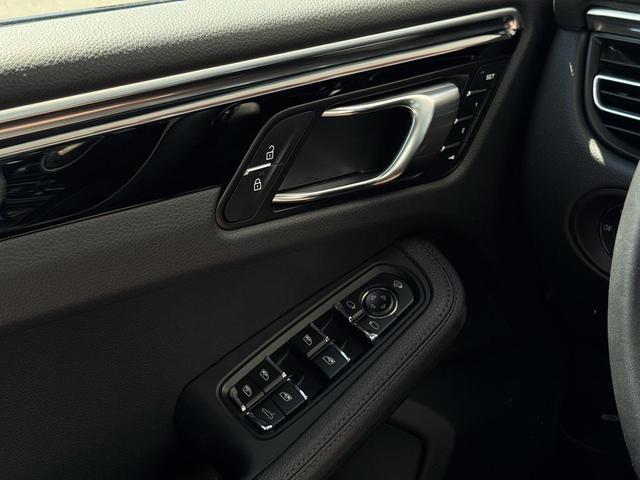 Photo of 2023 Black Porsche Macan