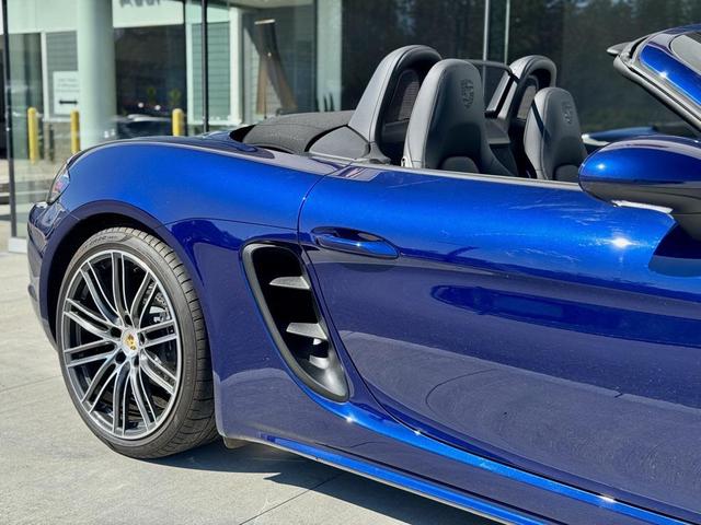 Photo of 2024 Gentian Blue Metallic Porsche 718 Boxster