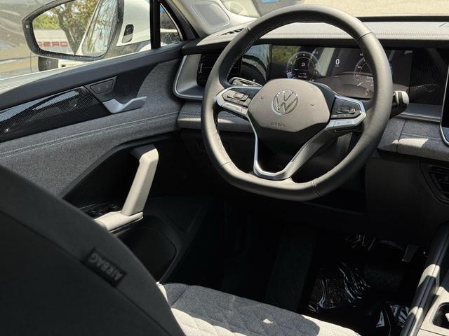 Photo of 2025 Pure White Volkswagen Tiguan