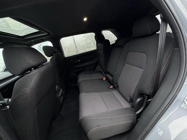 Photo of 2024 Gray Honda CR-V Hybrid