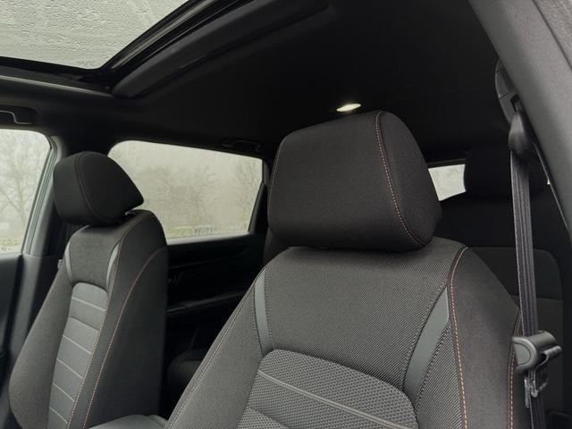 Photo of 2024 Gray Honda CR-V Hybrid