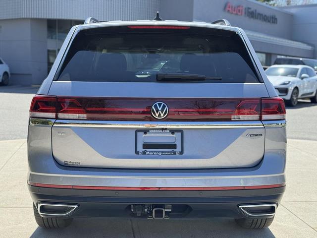Photo of 2025 Silver Mist Metallic Volkswagen Atlas
