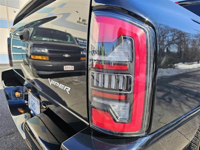 Photo of 2004 Black Clearcoat Dodge Ram 1500