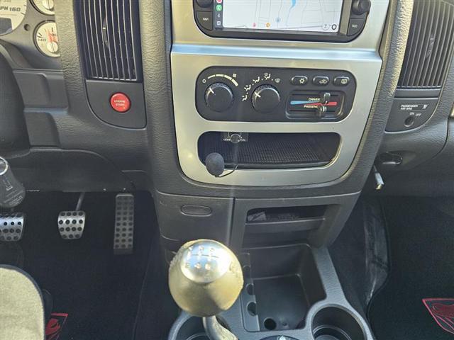 Photo of 2004 Black Clearcoat Dodge Ram 1500