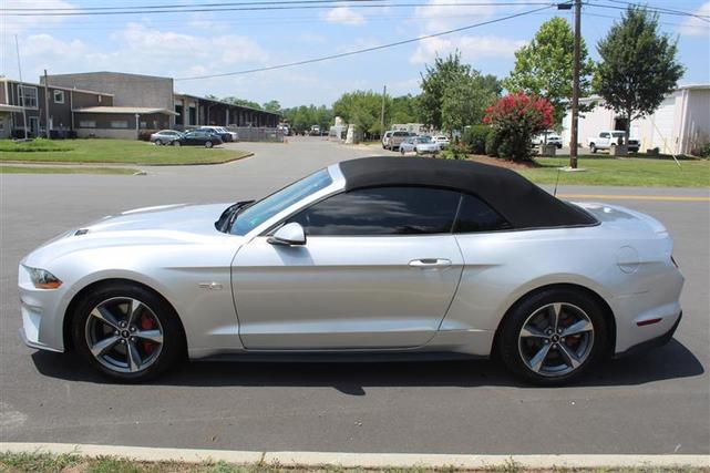 Photo of 2019  Ford Mustang