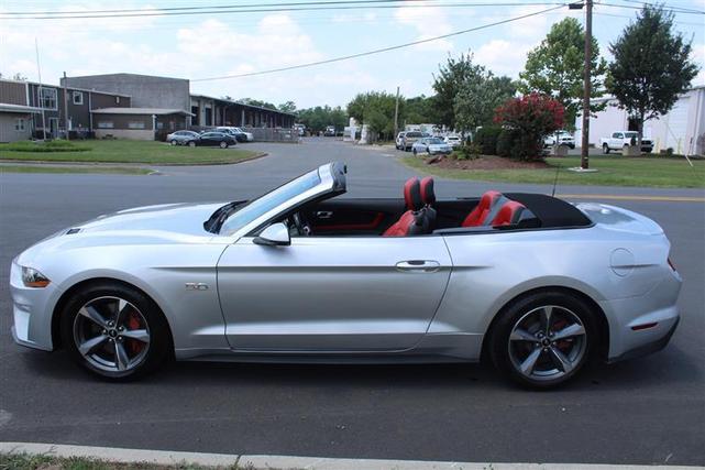 Photo of 2019  Ford Mustang