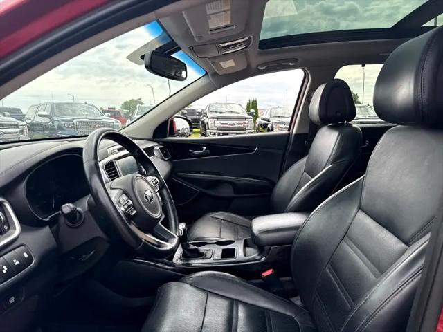 Photo of 2016 Remington Red Kia Sorento
