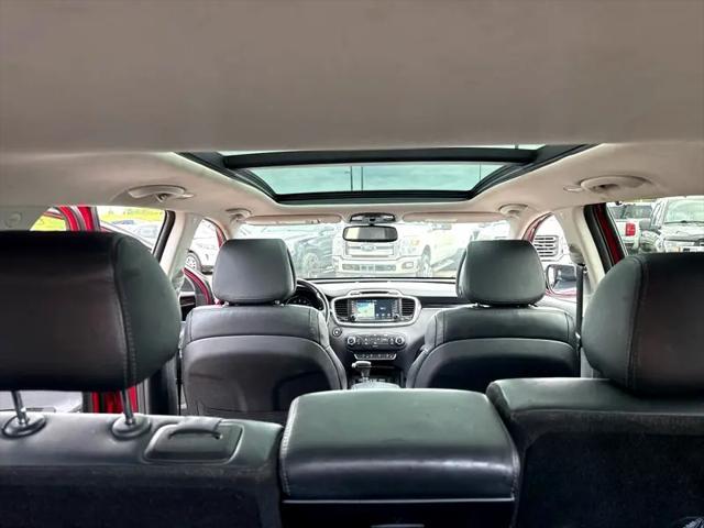 Photo of 2016 Remington Red Kia Sorento